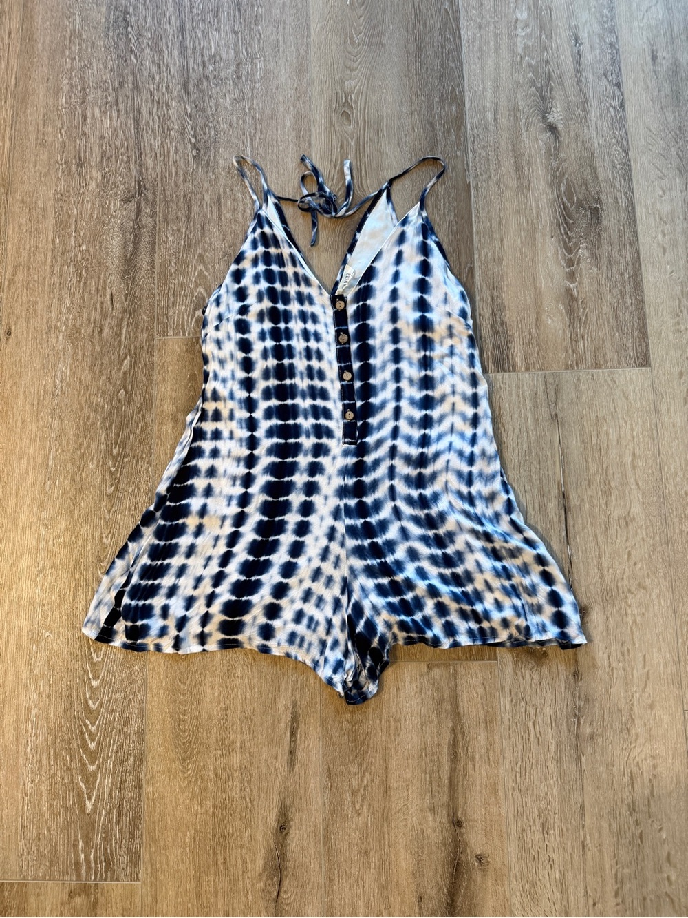 Fashion On Earth Navy & White Tie-Dye Sleeveless Romper